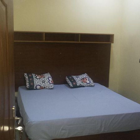 Résidence Lynda Prestige Uagadugú Habitación foto