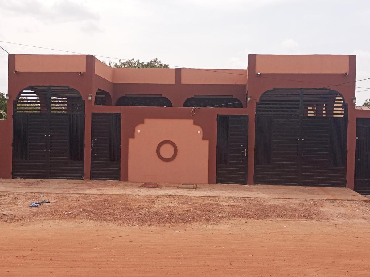 Résidence Lynda Prestige Uagadugú Exterior foto